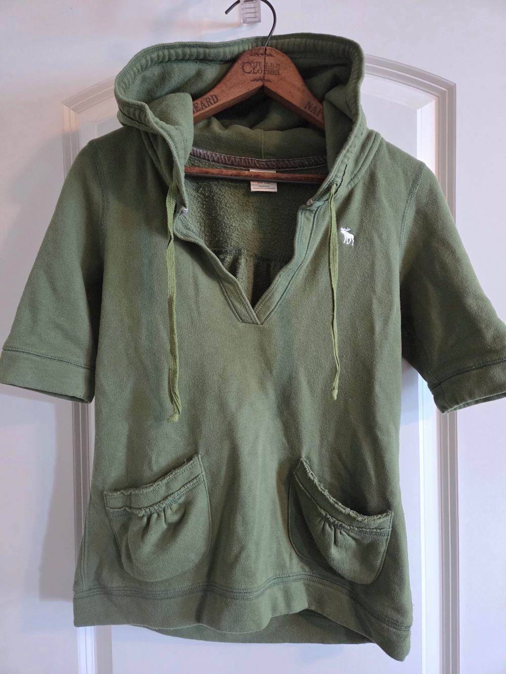 VTG Y2K Abercrombie Fitch Green Short Sleeve Hoodie M Bella Swan McBling Moose